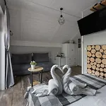 Gosciniec Zaskalnik * Szczawnica