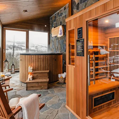 Gosciniec Zaskalnik Homestay *